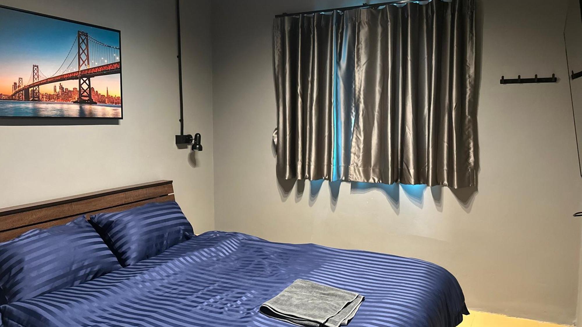 Champagne Hostel & Cafe Pattaya Dış mekan fotoğraf